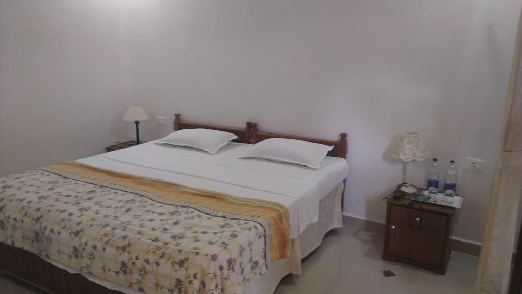 Alba Rooms Palolem Rosebuds Rum bild